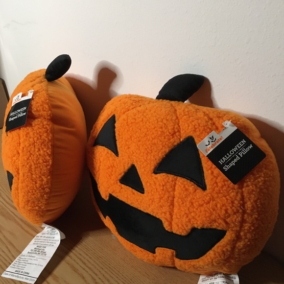 New Bundle 2 Halloween Black/Orange Pumpkin Decorative Pillows size 15”x12”x5.5” - Picture 5 of 8